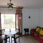 Apartamento Sirenas F2 Para 2/3 Personas Cerca De La Playa En Roses - Es-204-37