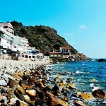 Costa Brava-Palamos: Nice Triplex Near To The Beach