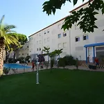 Magda Park J 2 B