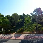 Magda Park J 2 B