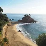 Romantic Apartment With Sea Views In Platja D\'Aro