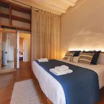 Bravissimo Carrer Nou, Cosy 2-Bedroom Apartment