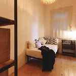 Bravissimo Carrer Nou, Cosy 2-Bedroom Apartment