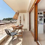 Apartment Sea Views On The Beach