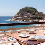 Apartment Sea Views On The Beach