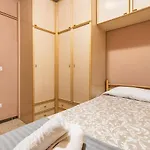 La Marina Apartments