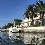 Empuriabrava, T2 Avec Piscine, Terrasse, Barbecue