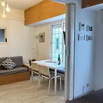 Lets Holidays Comfortable Apartment Near Beach