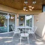 Despierta con la brisa marina en este apartamento de la Costa Brava