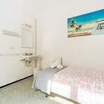 Hostal La Marina