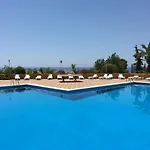 APPARTEMENTS MÉDITERRANÉENS avec piscine