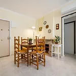 Hauzify I Apartament Canigo