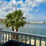 Apartamento En El Canal De Empuriabrava II
