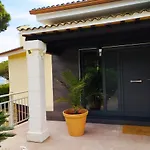 Villa Costera B&B