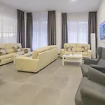 Perello Hotel