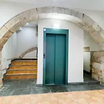 Elena Apartments - Girona