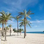 Apartamento en la playa SANDRA 1, con WIFI, PARKING y CLIMA
