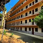 Apartamento Bien Ubicado Vista A Los Pinos Y Al Mar