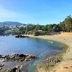 Apartamento Con Terraza Panoramica Cerca De La Playa En Llanca - Es-170-87