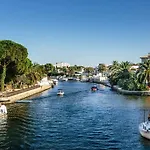 Lindo Apartamento Con Vistas Al Puerto Mistral