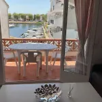 Lindo Apartamento Con Vistas Al Puerto Mistral