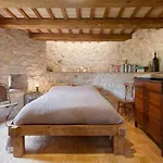 Can Feliu, Masia Stone House, Apartment And Ground-Floor Apartment, Sant Daniel-Girona