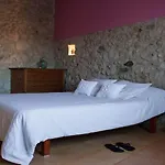 Can Bordes casa rustica y confortable en el emporda