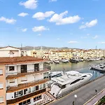 Welcs Apartamento 086 Emp Frente Al Canal