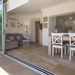 Apartamento Renovado Con Terraza, A Pasos De La Playa De Riells, ¡Ideal Para Parejas! - Es-325-29