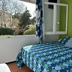 Casa Con Jardin A 25 Metros De La Playa. La T.