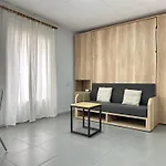 Agi Arago Studio
