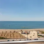 13-02 Bonito estudio con vistas al mar