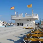 Apartamentos Las Americas - Blanes Beach