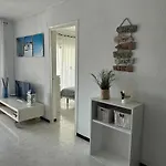 Bonito Apartamento En Roses Zona Familiar