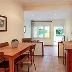 SANT CARLES 26 magnífico apartamento renovado con jardín