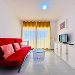 Roc Mar 2 5C - Apartamento cerca del centro y de la playa - terraza con vistas al mar y al puerto