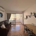 Estudio Con Tres Piscinas Comunitarias Y Pista De Tenis