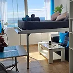 Estudio En Primera Linea De Mar