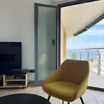 Duplex En Primera Linea De Playa Con Gran Terraza Y Piscina Comunitaria