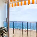Apple Beach Studio By Bhomescostabrava