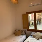 Casa Moner Loft Edifici Historic Centre Medieval De Castello