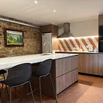 Encís d\'Empordà -Adults Only-