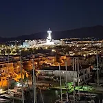 Agradable Duplex Con Vistas Al Mar - Hisp-288-43