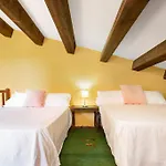\'La Petita\' Cruilles Costa Brava Chic Welcoming Cottage Medieval Village