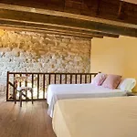 \'La Petita\' Cruilles Costa Brava Chic Welcoming Cottage Medieval Village