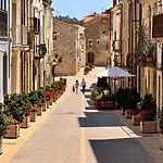 Casa Forta, Charm Between Vines