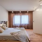 Gran Duplex Cerca Del Mar Con Piscina Privada En El Centro De Roses