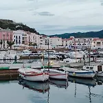 Hostal La Tina