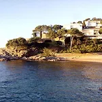 Luxury Duplex - 2 Terraces - Private Beach