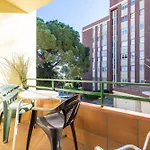 Hauzify I Apartament Fenals